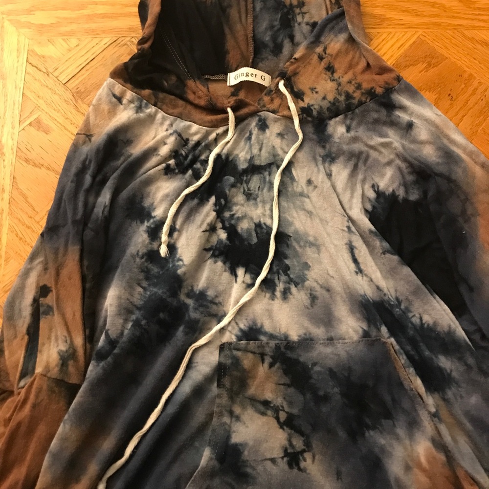 Boutique pullover great condition